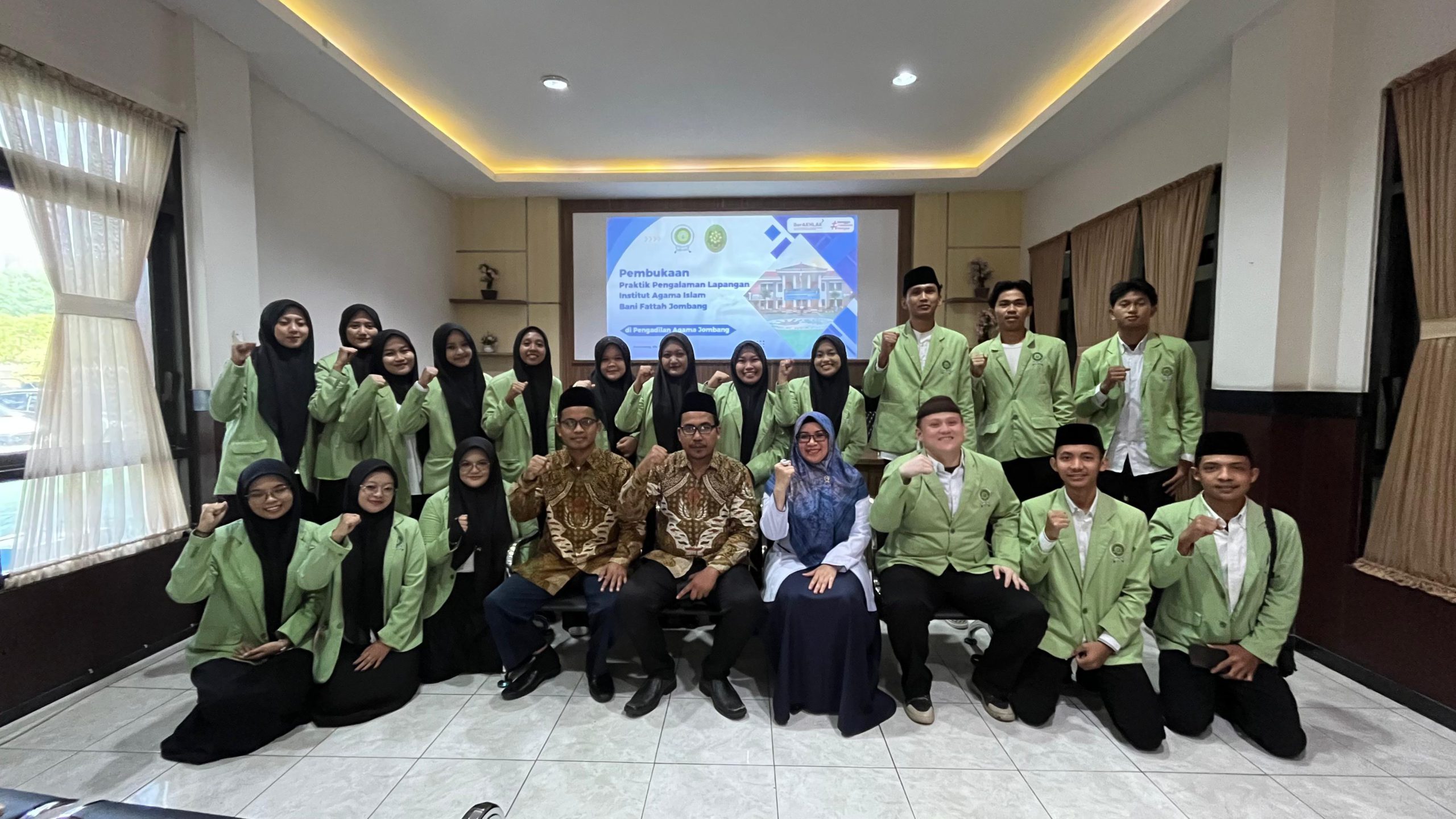 LANGKAH NYATA MENUJU PROFESIONALITAS: MAHASISWA HKI IAIBAFA RESMI TERJUN KE PENGADILAN AGAMA MELALUI PPL 2026